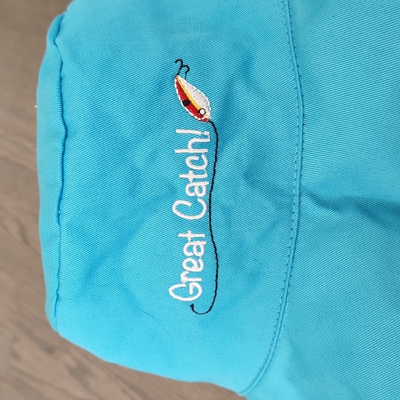 Reversible new hat - Picture 4 of 6